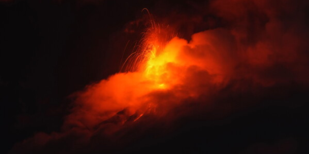 La actividad del volcán de Fuego en Guatemala se reduce en las últimas horas