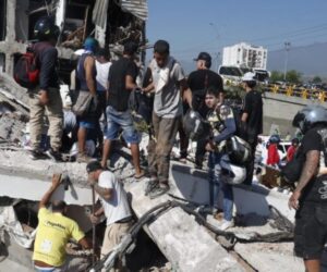 Venezuela ofrece a Colombia el envío de rescatistas y ayuda humanitaria tras el terremoto