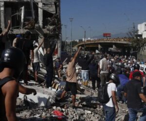 La primeras luces del día revelan la magnitud de la devastación del terremoto en Cali