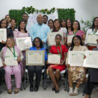 Regional 15 del Minerd reconoce a docentes por impulsar la educación ambiental y huertos escolares