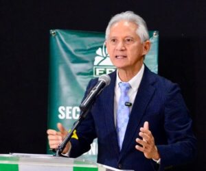 FP: Tras seis años de gobierno, comida y útiles escolares cuestan más y el dinero rinde menos