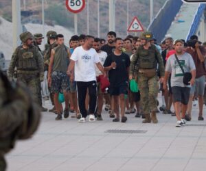 Suben un 37% las entradas irregulares en la UE por el estrecho de Gibraltar en enero-julio