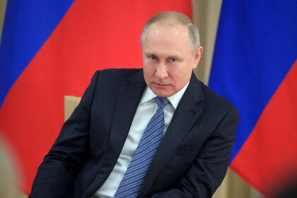 Putin aborda con Consejo de Seguridad ruso medidas para proteger infraestructura crítica