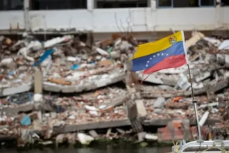 Asciende a 6.301 la cifra de muertos por los terremotos en Venezuela, que el Gobierno relaciona con los cortes eléctricos