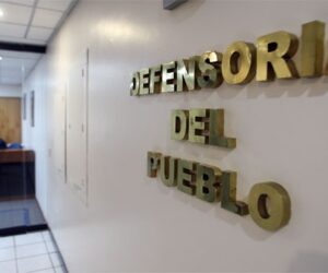 Defensoría venezolana establecerá mesa técnica con una ONG que defiende a presos políticos