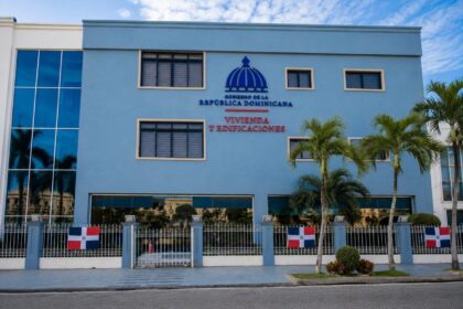 MIVHED rompe récord al emitir 201 licencias de construcción en julio y supera en siete meses el total de 2025