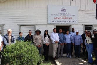 Ministerio de Medio Ambiente anuncia reconstrucción de oficinas en Constanza