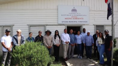 Ministerio de Medio Ambiente anuncia reconstrucción de oficinas en Constanza