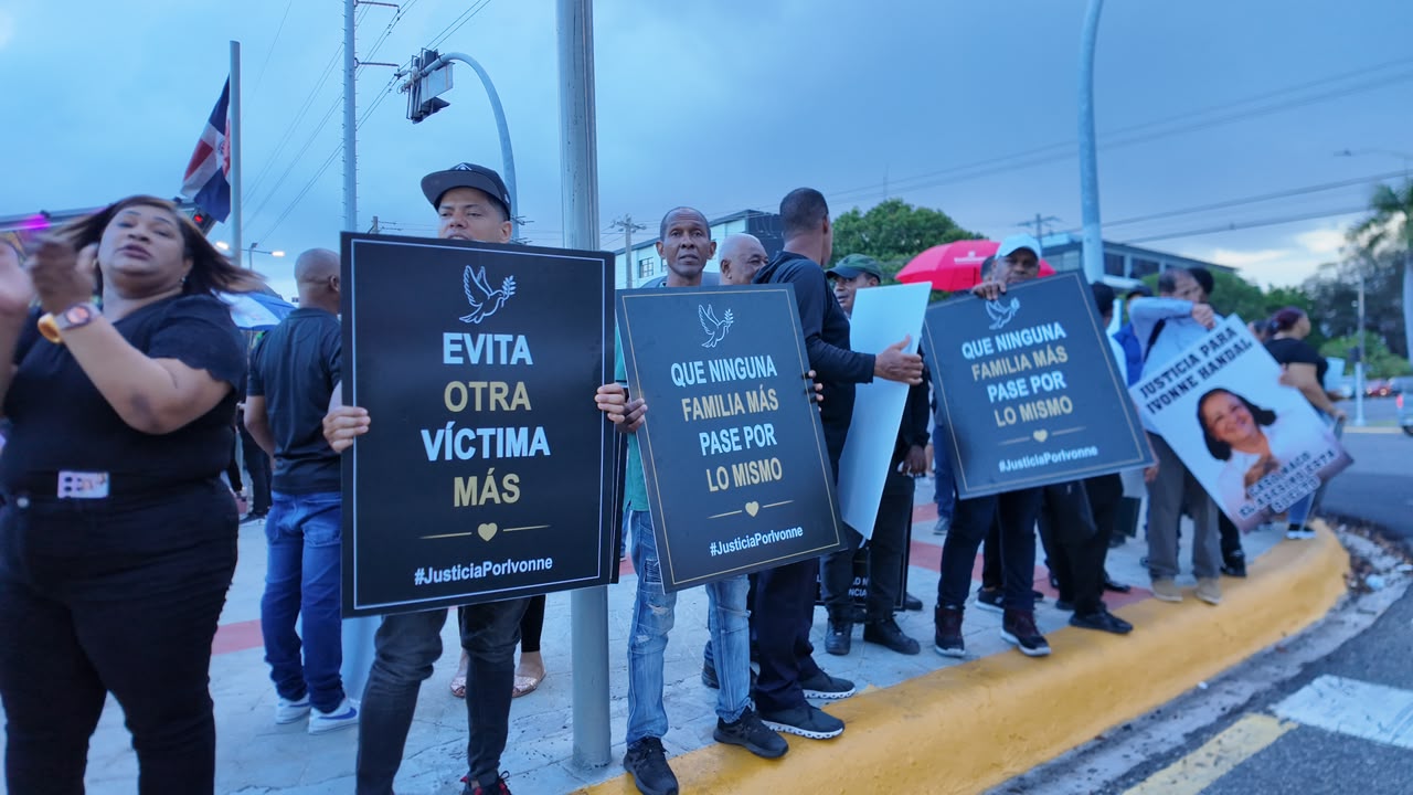 Familiares de Ivonne Handal exigen que Pumarol sea enviado a juicio de fondo