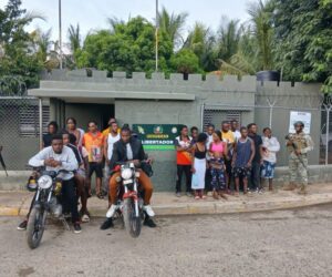 Ejército detiene a 122 haitianos en condición migratoria irregular en Dajabón y Santiago Rodríguez