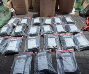 Decomisan 100 cigarrillos electrónicos con presunta marihuana en el puerto de Haina