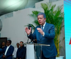 Leonel afirma que «el pueblo se siente irritado» por las promesas incumplidas del Gobierno del PRM