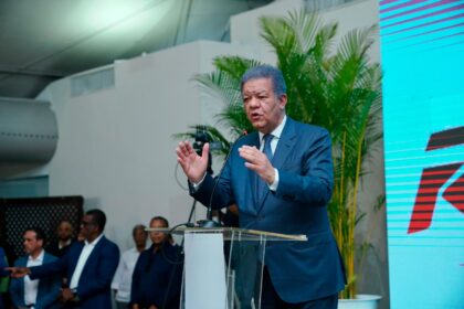 Leonel afirma que "el pueblo se siente irritado" por las promesas incumplidas del Gobierno del PRM