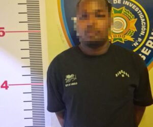 Policía Nacional apresa hombre en Nagua tras ocuparle vehículo reportado como robado en La Vega