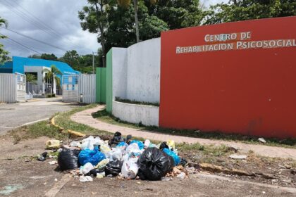 Residentes de Los Cocos en Pedro Brand denuncian cúmulo de basura y dicen sentirse “huérfanos” de las autoridades