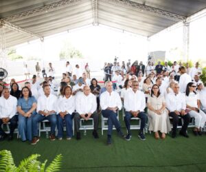 Abinader inicia construcción del nuevo campus de la UFHEC en San Juan