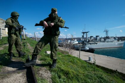 Un militar ruso disparó contra compañeros y civiles en Crimea: cuatro muertos y cuatro heridos