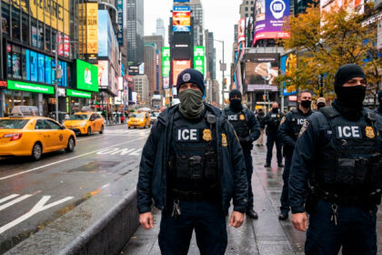 Justicia frena intento de Nueva York de obligar a agentes ICE a mostrar rostro e identificación