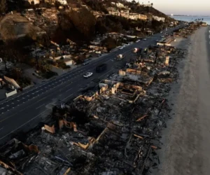 EE.UU. presenta nueva acusación contra el sospechoso de provocar un mortal incendio en Los Ángeles