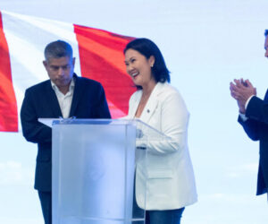 El Gobierno de Fujimori transfiere 29 millones de dólares para elecciones locales en Perú