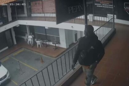 Piden prisión preventiva contra acusado por muerte de mujer durante asalto en plaza comercial de Piantini