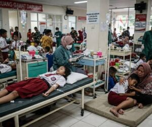 Más de 250 niños ingresados en Indonesia tras nueva intoxicación por menú escolar gratuito
