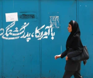La Guardia Revolucionaria dice que reabrirá Ormuz cuando EE.UU. acepte las condiciones de Irán
