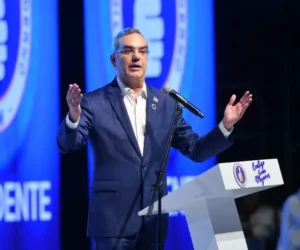 PRM apuesta por consenso y coloca a Abinader al frente del partido rumbo a elecciones de 2028