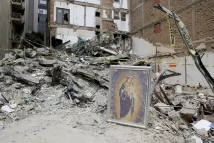 De la Espriella, después de recorrer Pereira tras el terremoto: “La situación es apocalíptica”