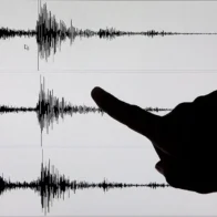 Terremoto de magnitud 7,7 sacude la costa de Indonesia y activa alerta de tsunami